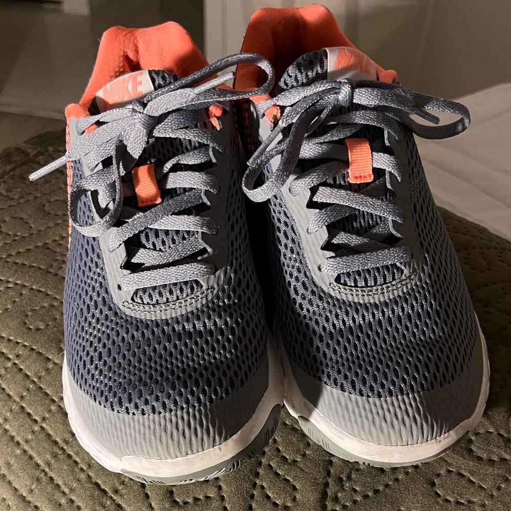 Nike Kids Gray and Coral Sneakers